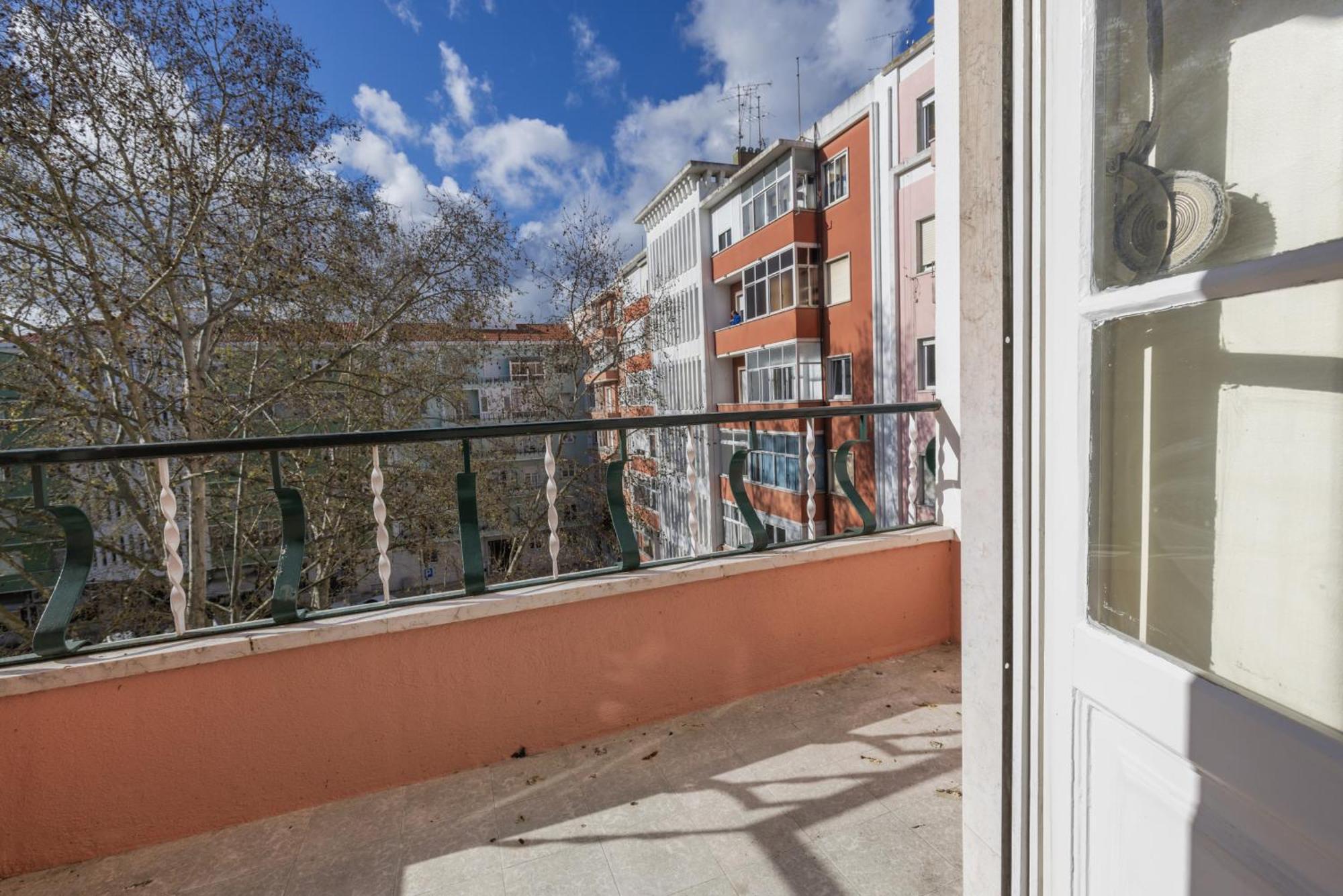 Joao Azevedo Coutinho Apartment *