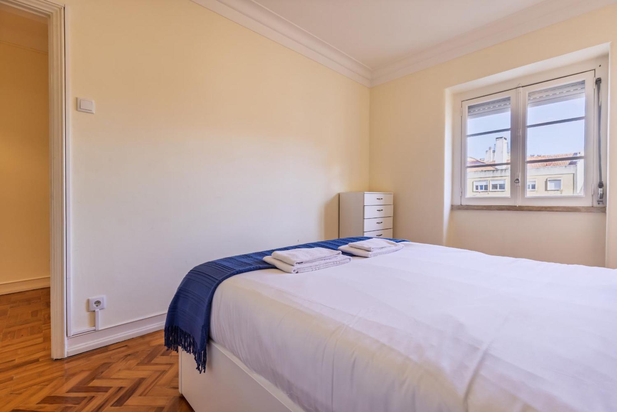 Joao Azevedo Coutinho Apartment *